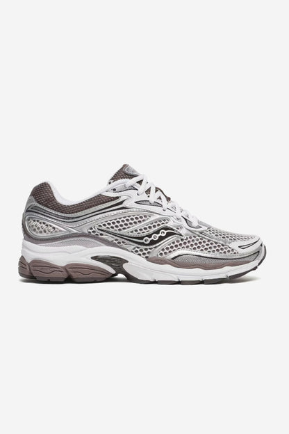 Omni 9 Sneakers
