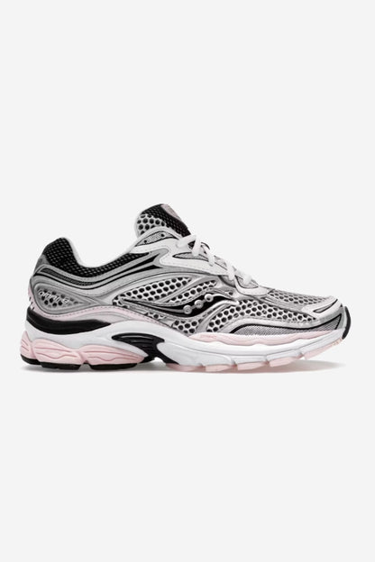 Omni 9 Sneakers