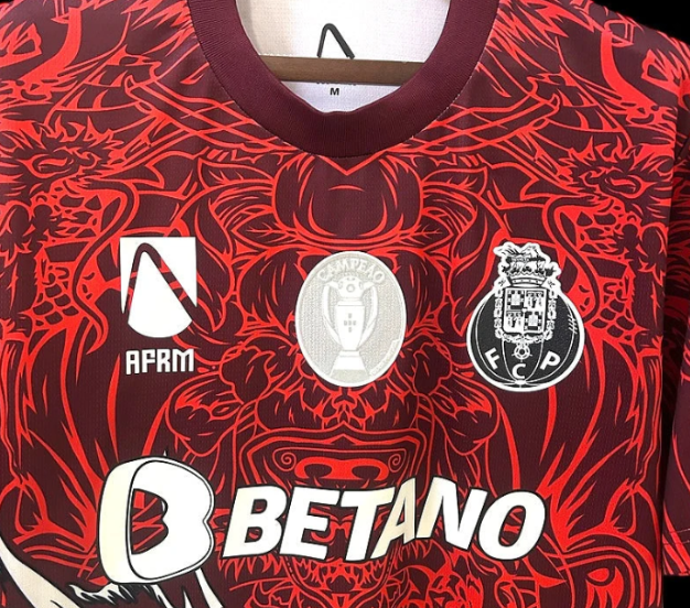 Porto Red Dragon Kit