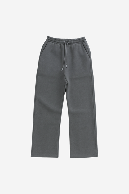 Nivo Club - Minimalist Tracksuit