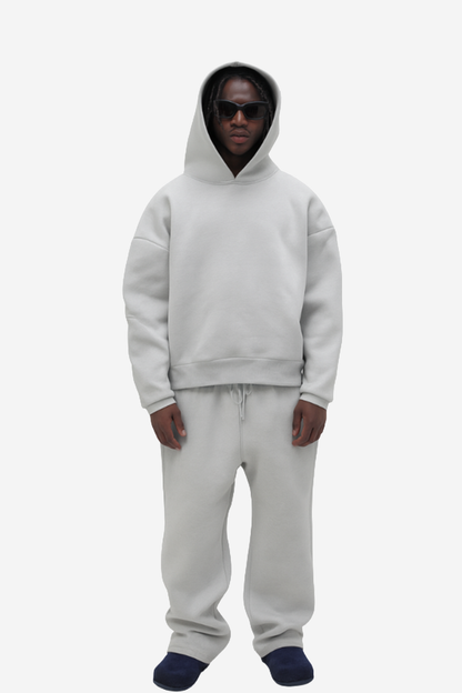 Nivo Club - Minimalist Tracksuit